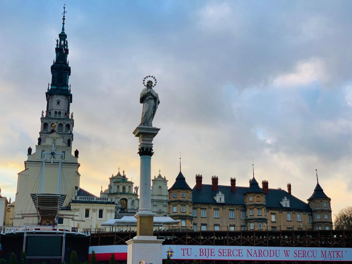 Отель Dom Pielgrzyma Schr Grabowka Экстерьер фото